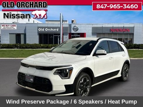 Used 2023 Kia Niro Wind w/ Wind Preserve Package FWD image 1