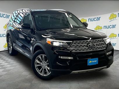 Used 2023 Ford Explorer Limited w/ Limited Technology Package