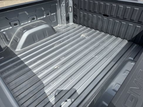 Used 2025 GMC Sierra 1500 SLT RWD image 26