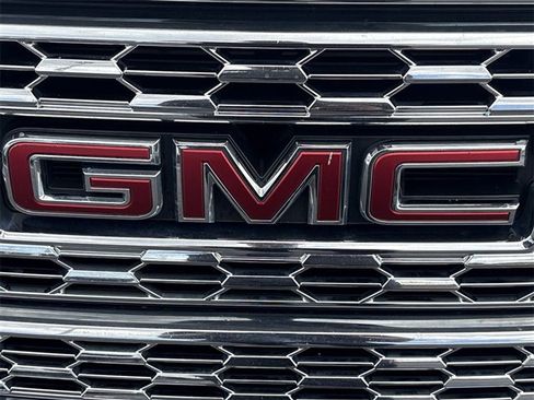 Certified 2021 GMC Canyon Denali image 29