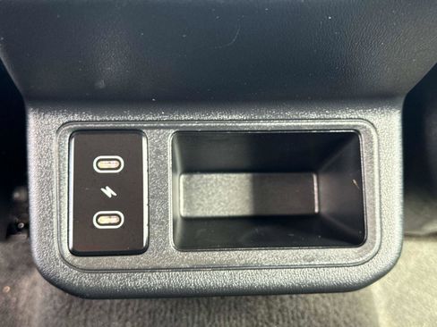 Used 2025 Kia K4 LXS image 16