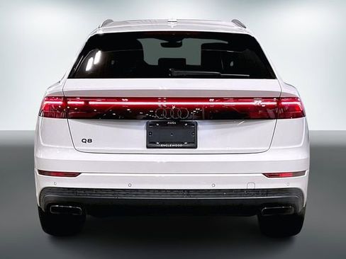 Certified 2025 Audi Q8 Premium w/ Black Optic Package image 4