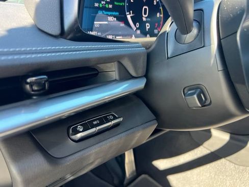 Used 2021 Chevrolet Corvette Stingray Preferred Cpe w/ 2LT RWD image 18