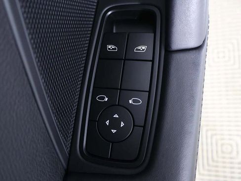 Used 2024 Porsche 911 Carrera S image 25