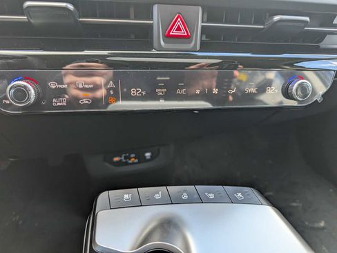New 2025 Kia EV6 Wind AWD/4WD image 25