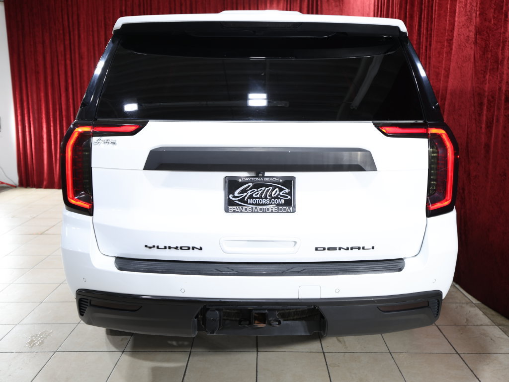 Used 2022 GMC Yukon XL Denali AWD/4WD image 10