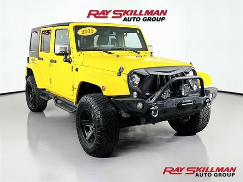 Used 2015 Jeep Wrangler Unlimited Sahara w/ Dual Top Group AWD/4WD image 1