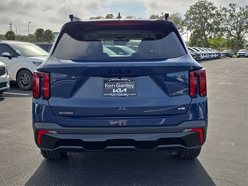 New 2026 Kia Sorento SX image 7