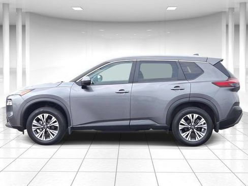 Used 2023 Nissan Rogue SV w/ SV Premium B Package AWD/4WD image 2