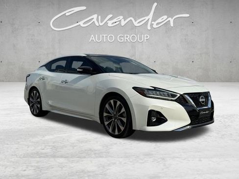 Used 2023 Nissan Maxima Platinum w/ Sport Mat Group FWD image 2