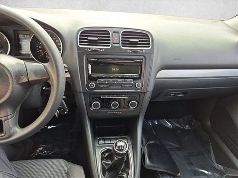 Used 2012 Volkswagen Golf 2-Door FWD image 13
