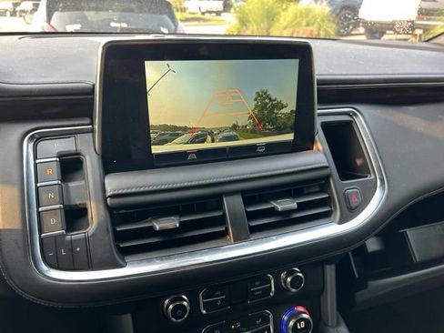 Used 2022 GMC Yukon SLE AWD/4WD image 11
