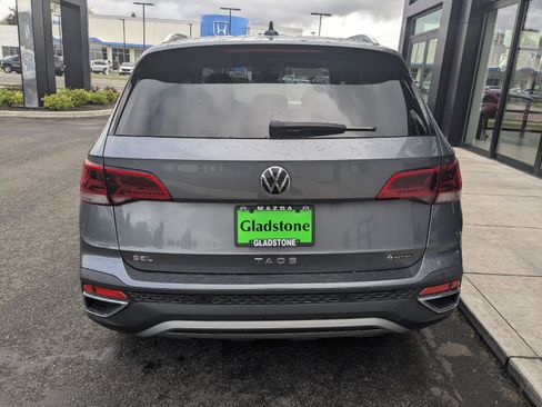 Used 2022 Volkswagen Taos SEL image 5