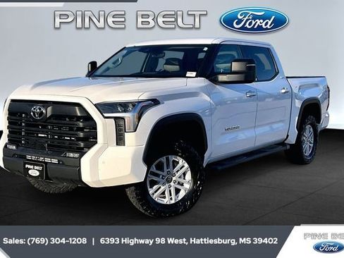 Used 2023 Toyota Tundra SR5 image 10