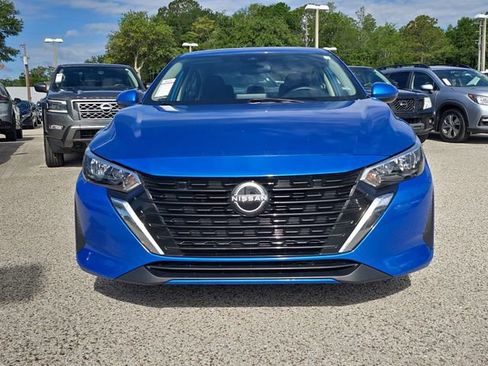 Certified 2024 Nissan Sentra SV FWD image 3