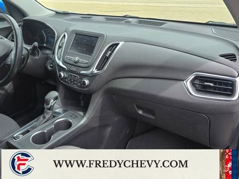 Used 2024 Chevrolet Equinox LT FWD image 22