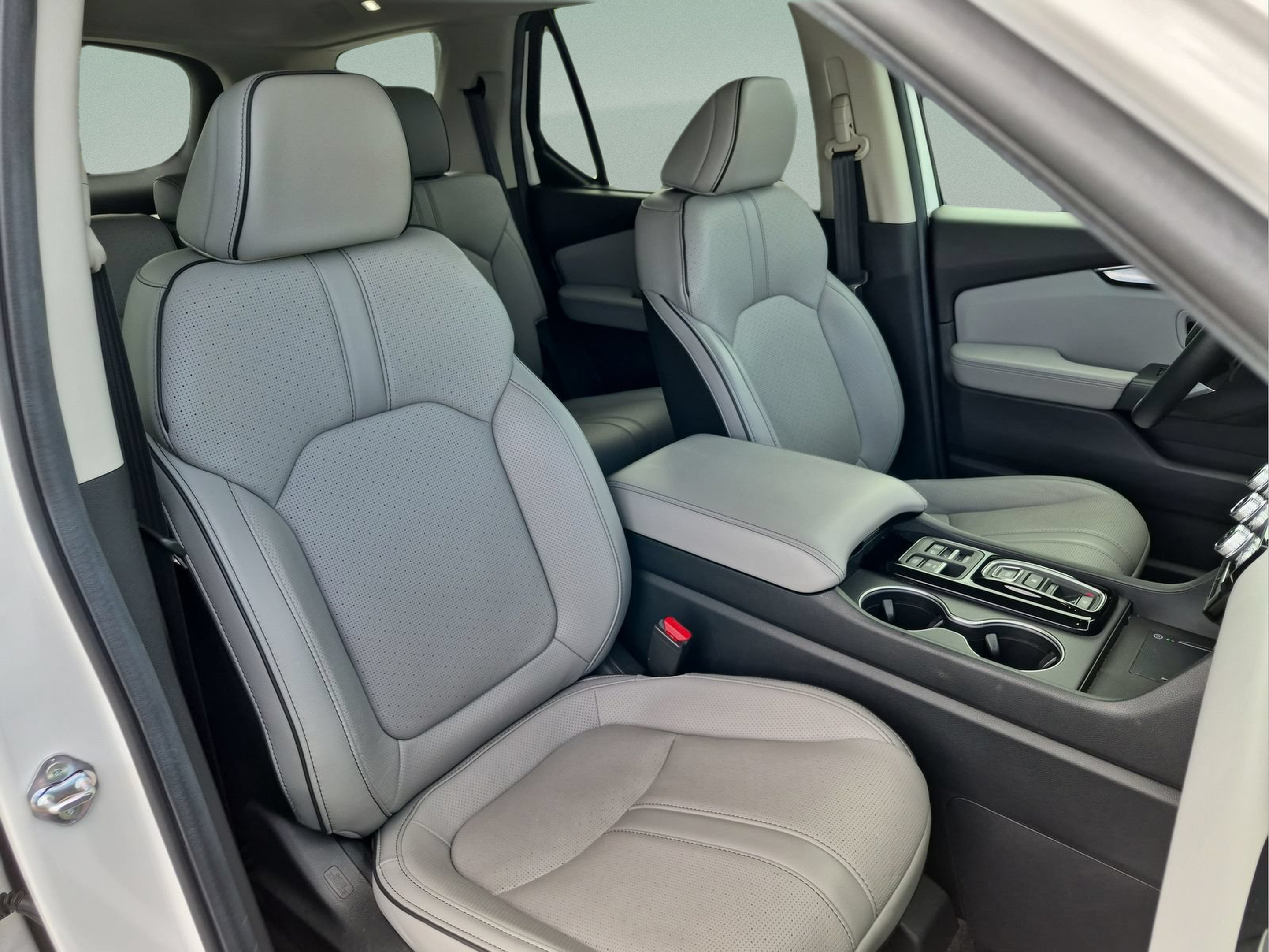 Used 2025 Honda Pilot Elite image 19