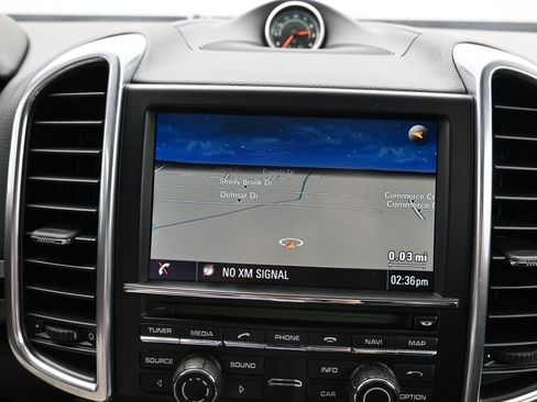 Used 2014 Porsche Cayenne image 23