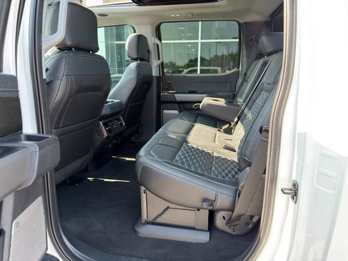 Used 2025 Ford F250 Lariat w/ Lariat Ultimate Package AWD/4WD image 22