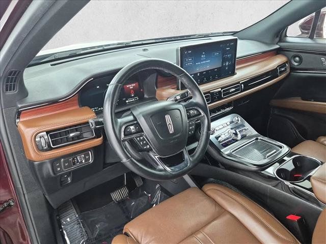 Used 2022 Lincoln Nautilus Reserve w/ Equipment Group 201A AWD/4WD image 10
