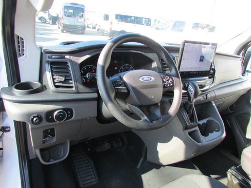 Used 2023 Ford Transit 350 XLT image 11