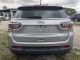 Used 2018 Jeep Compass Latitude w/ Popular Equipment Group image 5