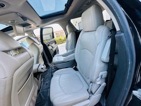 Used 2011 GMC Acadia Denali FWD image 16