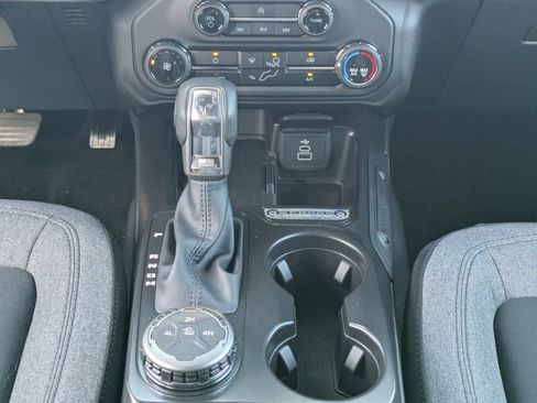 New 2026 Ford Bronco Big Bend AWD/4WD image 18