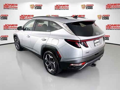 Certified 2024 Hyundai Tucson Limited AWD/4WD image 2