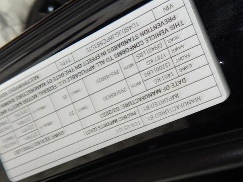 Used 2023 Dodge Durango SRT AWD/4WD image 13