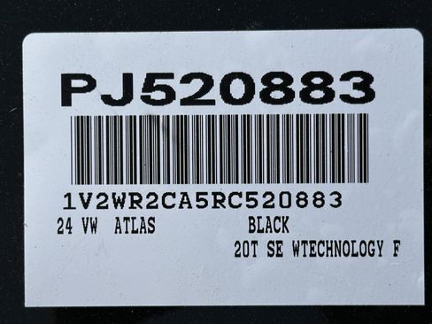 Used 2024 Volkswagen Atlas SE image 15