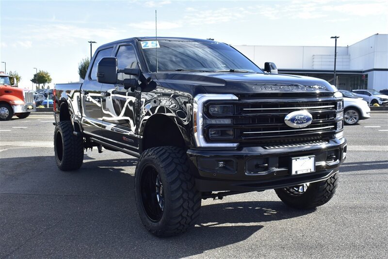 Used 2025 Ford F250 Platinum AWD/4WD image 6