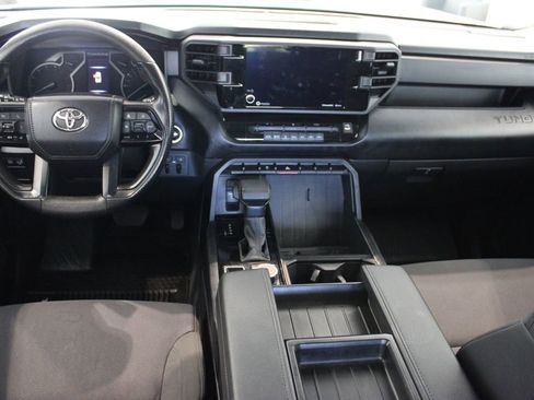 Used 2023 Toyota Tundra SR5 w/ SR5 Convenience Package AWD/4WD image 7