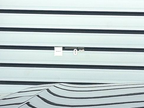 Used 2022 BMW 750i xDrive w/ Luxury Rear Seating Package image 7