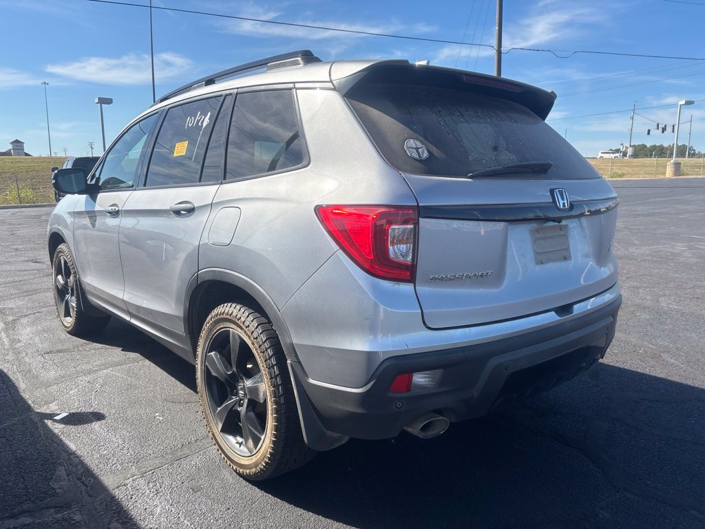 Used 2021 Honda Passport Elite image 2