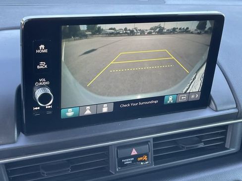 Certified 2024 Honda Pilot Touring image 19