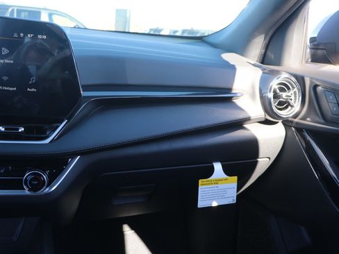 New 2026 Chevrolet Equinox LT w/ Midnight Edition image 27