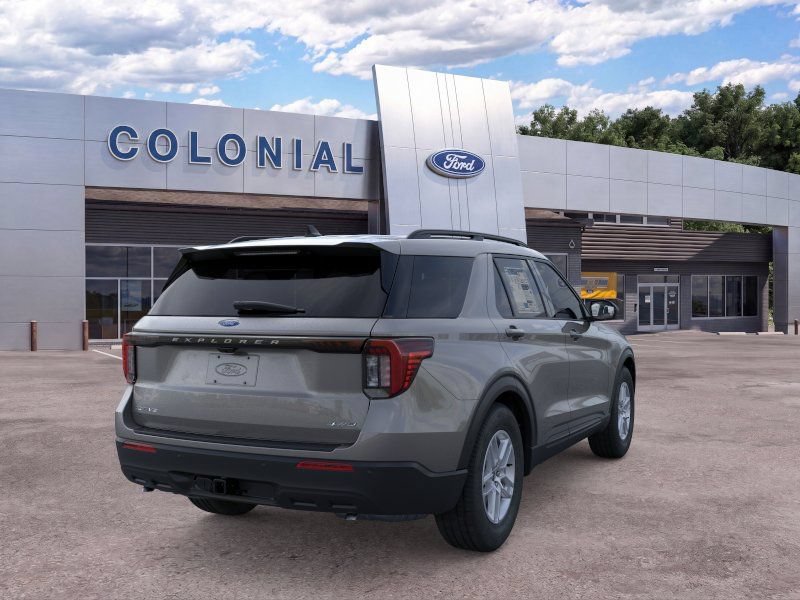 New 2026 Ford Explorer Active AWD/4WD image 8