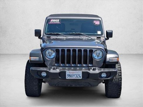 Used 2018 Jeep Wrangler Unlimited Sport AWD/4WD image 2