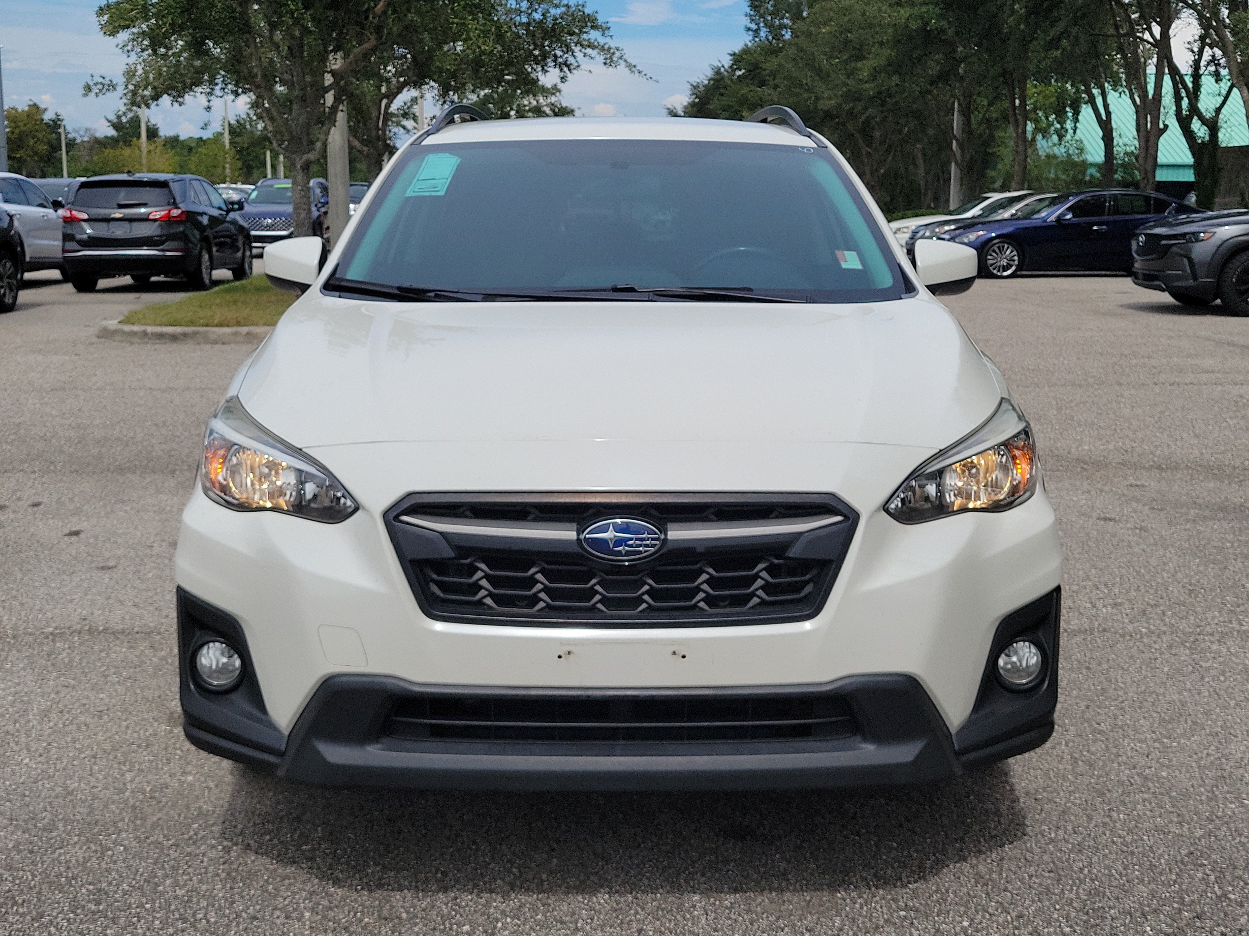 Used 2018 Subaru Crosstrek 2.0i Premium AWD/4WD image 2