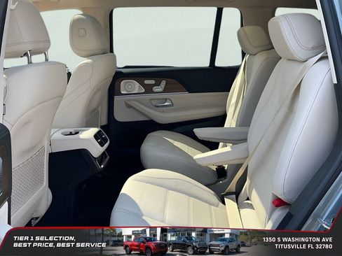 Used 2023 Mercedes-Benz GLS 450 4MATIC image 31