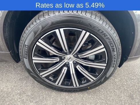 Certified 2024 Volvo XC90 B6 Plus w/ Protection Package image 17