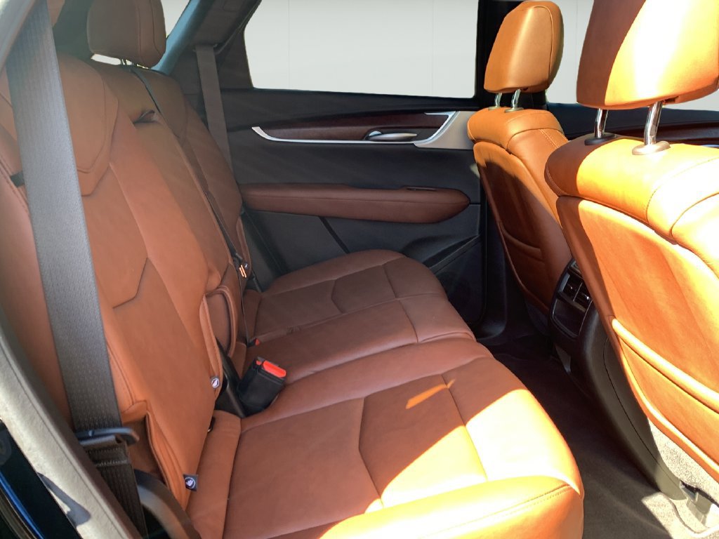 Used 2024 Cadillac XT5 Premium Luxury w/ Technology Package FWD image 37