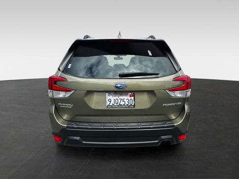 Used 2023 Subaru Forester Premium w/ Popular Package #2 AWD/4WD image 6