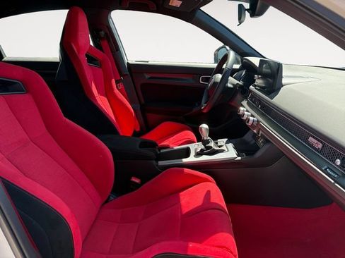 Used 2023 Honda Civic Type R image 14