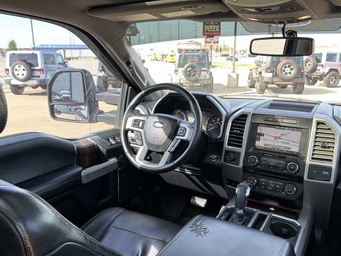 Used 2015 Ford F150 Lariat RWD image 77