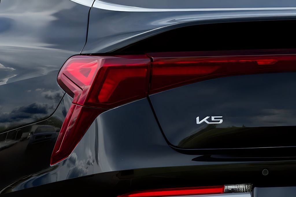 New 2026 Kia K5 LXS FWD image 13