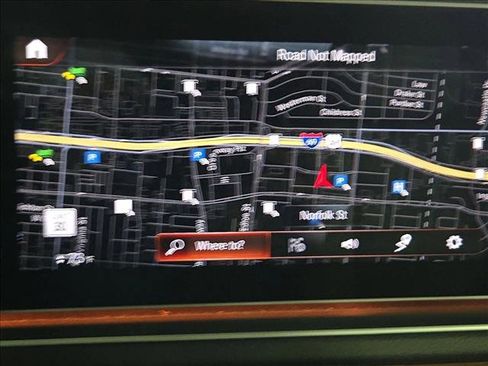 Used 2023 Mercedes-Benz GLS 450 4MATIC image 8