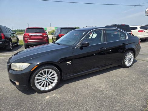 Used 2011 BMW 335i xDrive Sedan image 9
