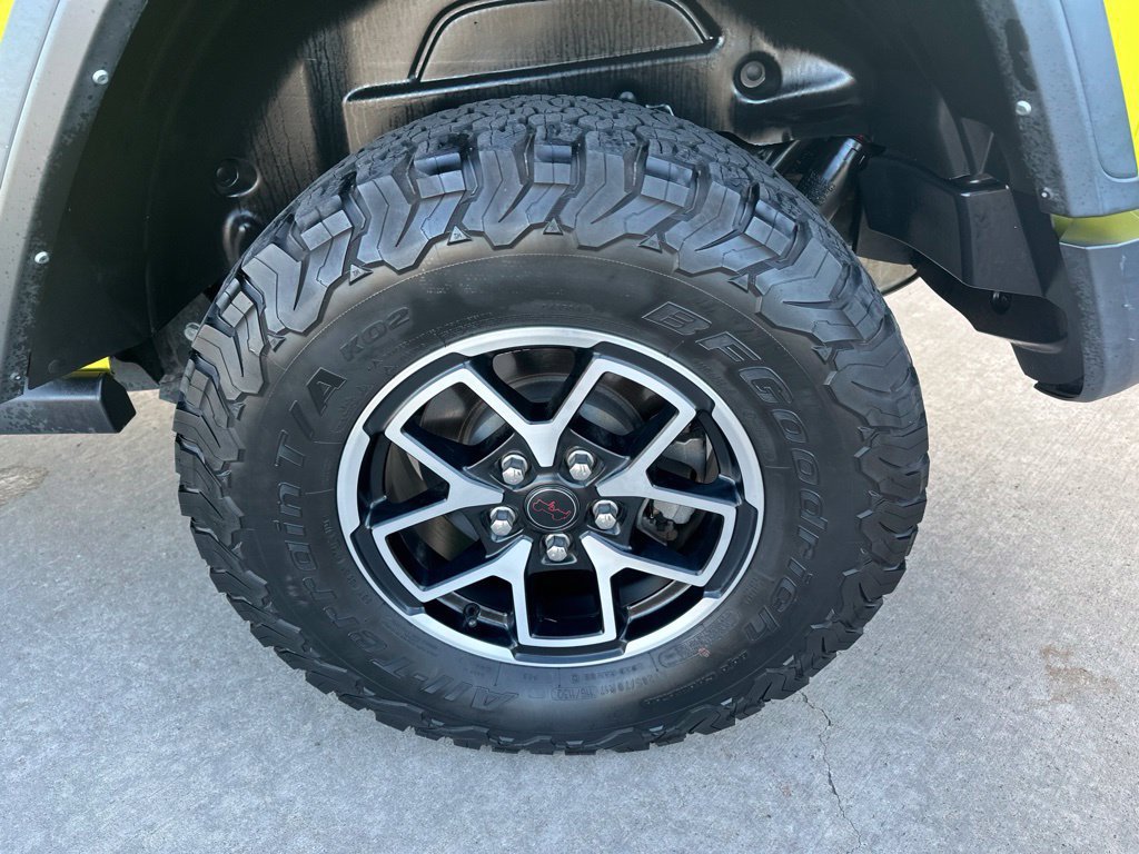 Used 2024 Jeep Wrangler Unlimited Rubicon AWD/4WD image 21